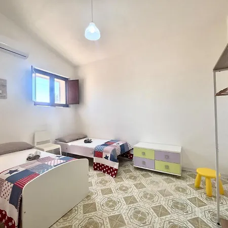 Feriehus Nura's - Casa Vittoria 86