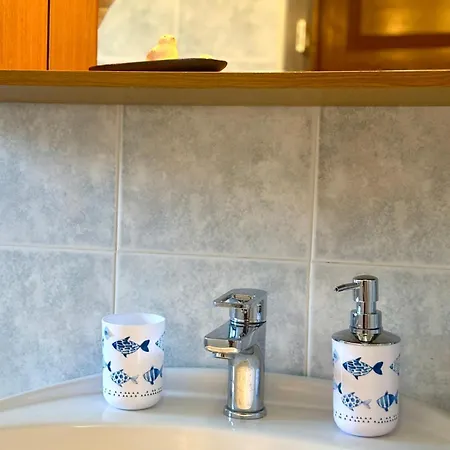 Nura's - Casa Vittoria 86 * Santa Maria la Palma