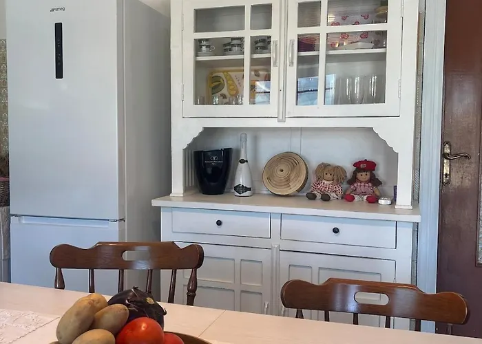 Nura's - Casa Vittoria 86 *